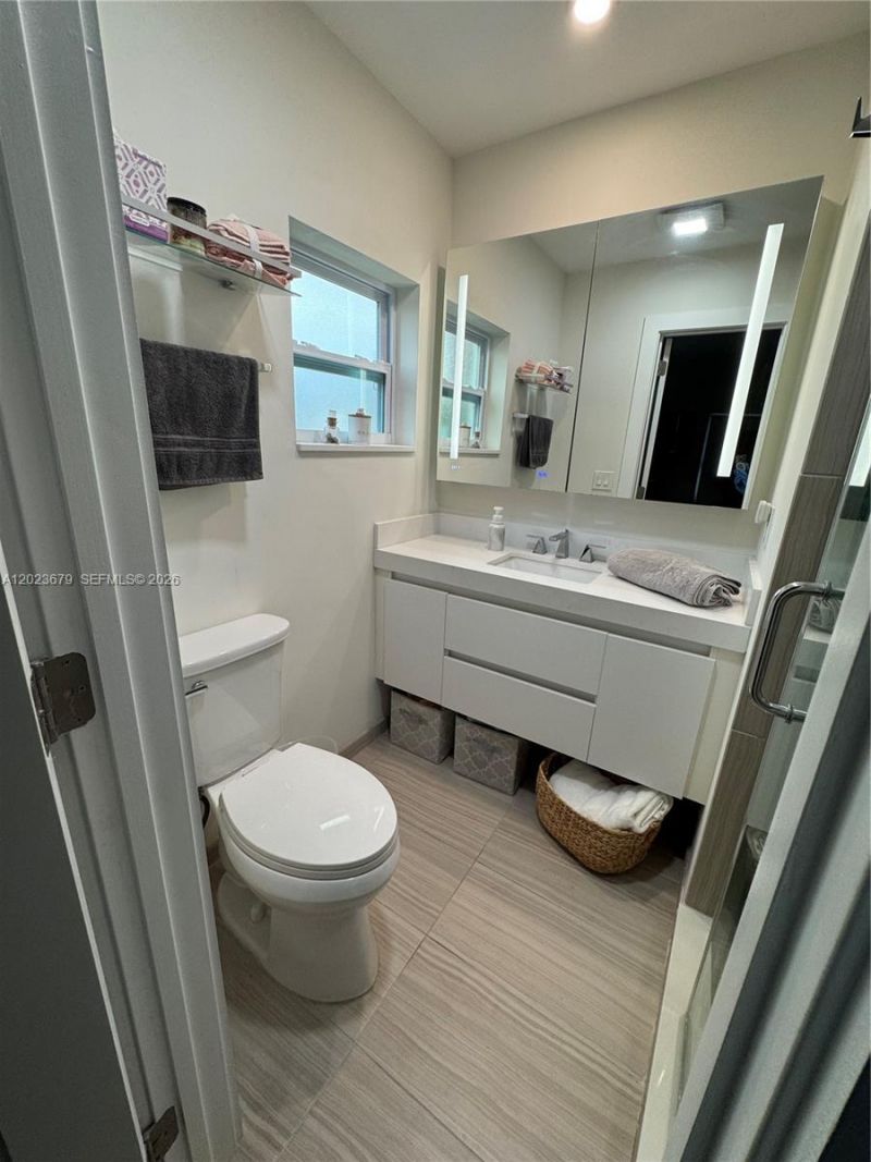 1910 NE 5th St, Unit 107, Deerfield Beach, FL 33441 Photo