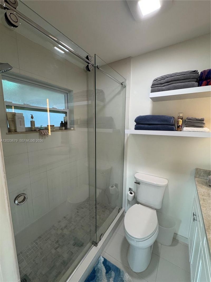 1910 NE 5th St, Unit 107, Deerfield Beach, FL 33441 Photo