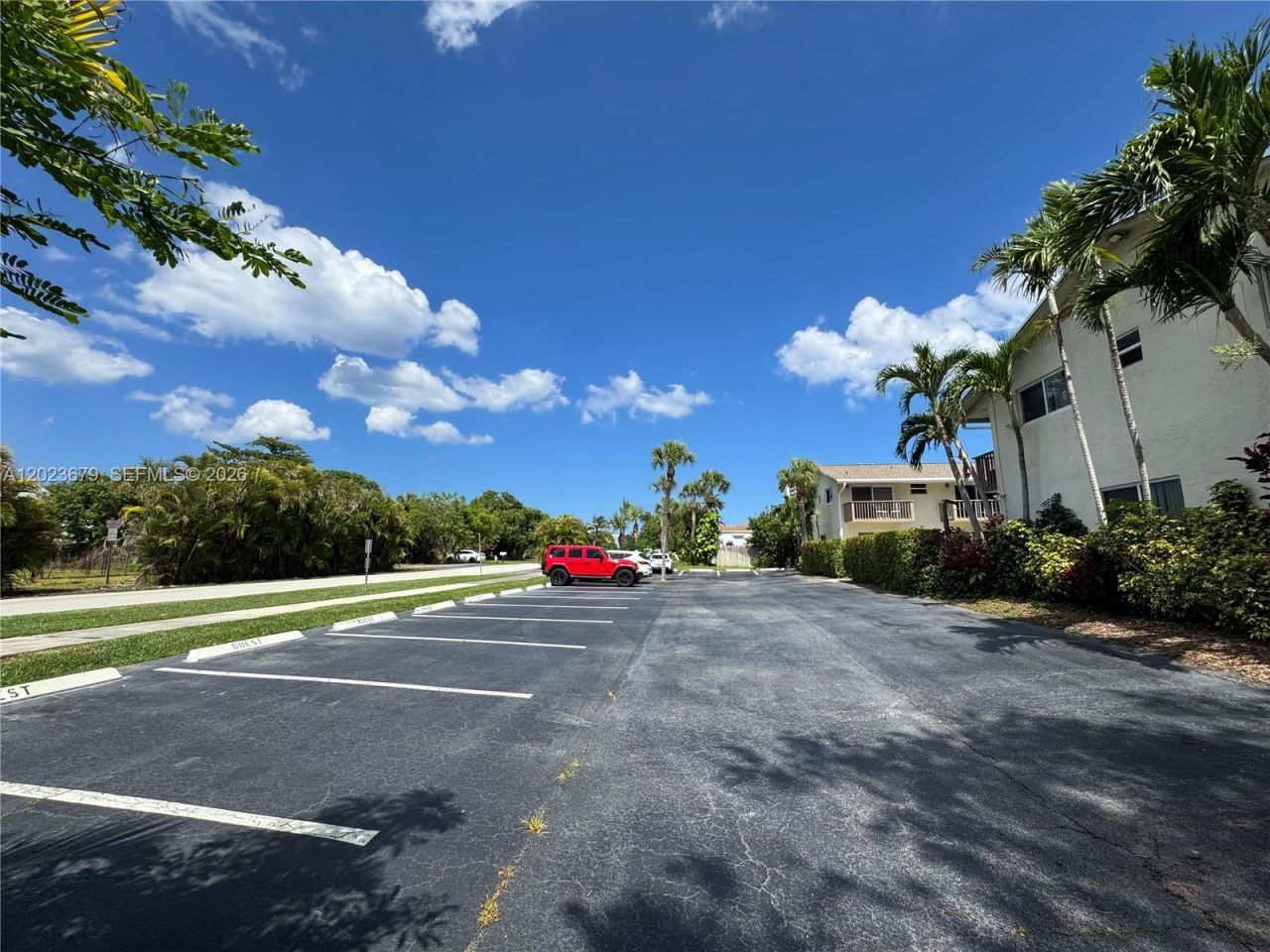 1910 NE 5th St, Unit 107, Deerfield Beach, FL 33441 Photo