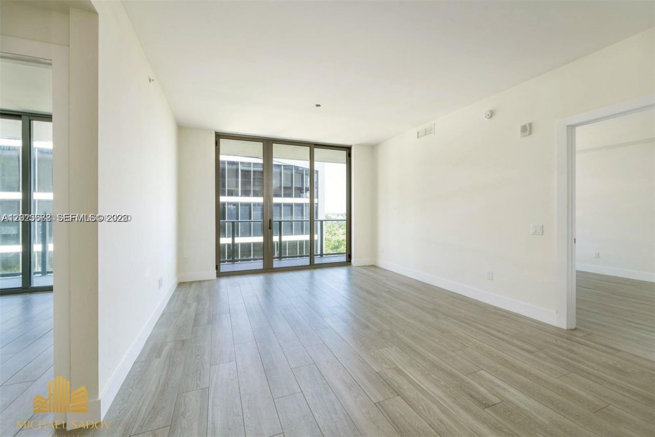 2960 NE 207th St , Unit 909, Aventura, FL 33180 Photo
