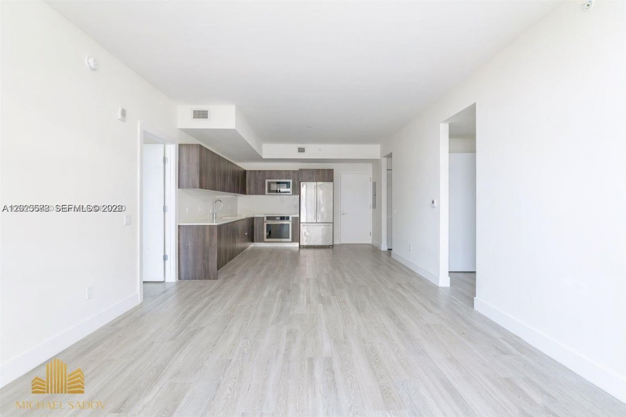 2960 NE 207th St , Unit 909, Aventura, FL 33180 Photo