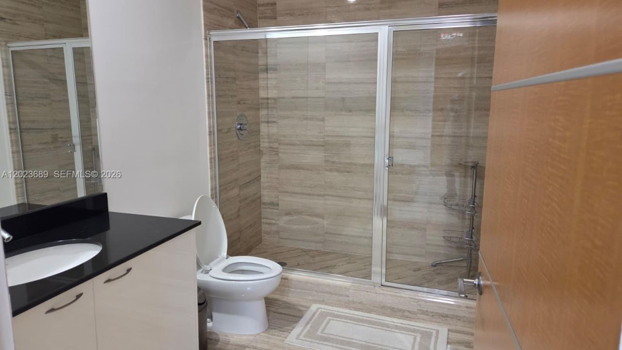 15811 Collins Ave , Unit 3807, Sunny Isles Beach, FL 33160 Photo