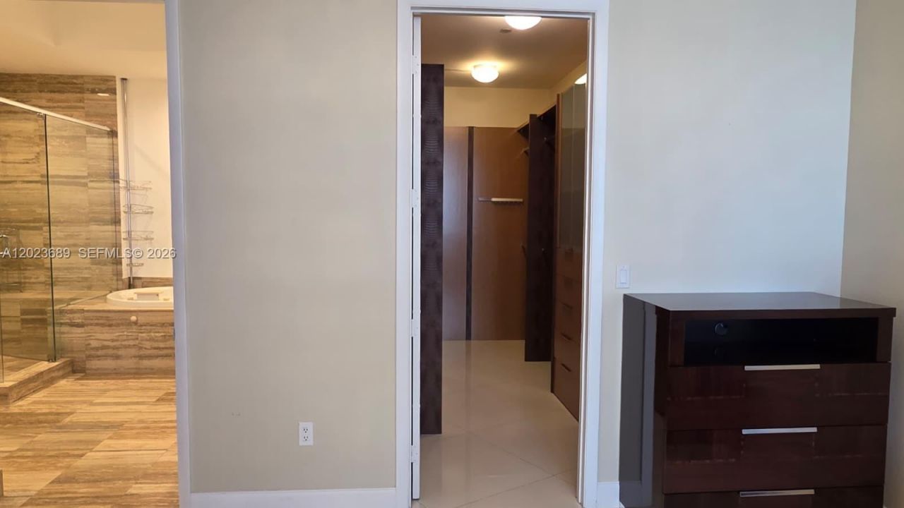 15811 Collins Ave , Unit 3807, Sunny Isles Beach, FL 33160 Photo