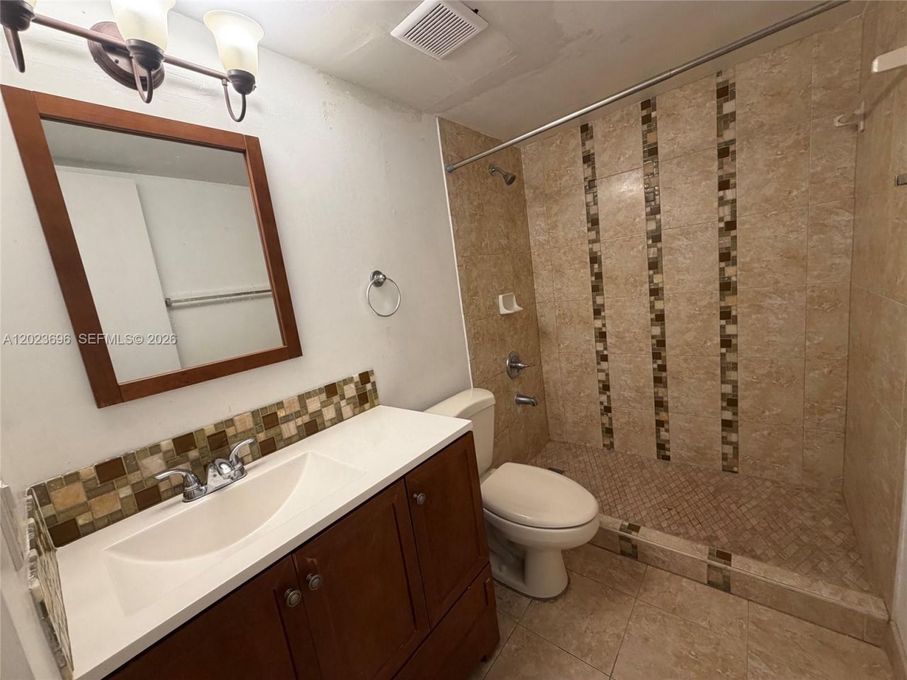 9150 Fontainebleau Blvd , Unit 203-2, Miami, FL 33172 Photo