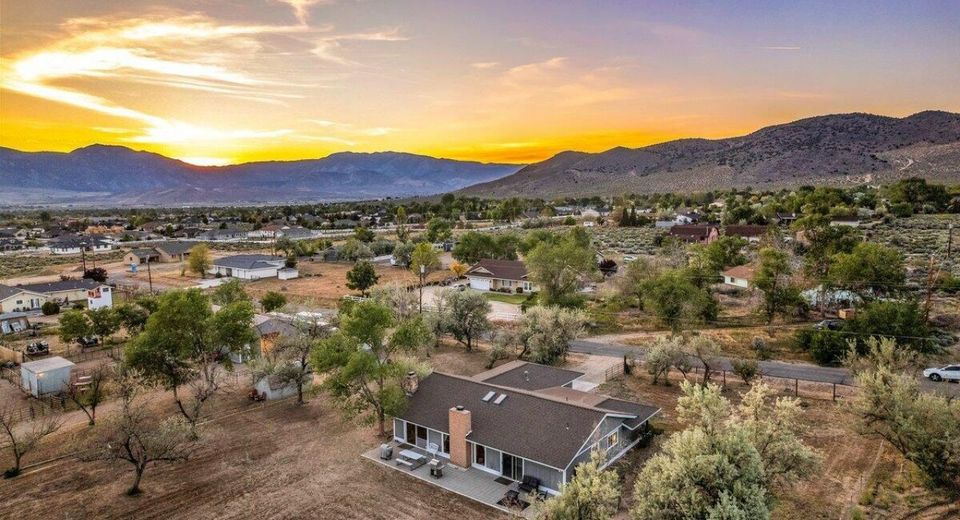 1625 Chowbuck Street, Minden, NV 89423 Photo