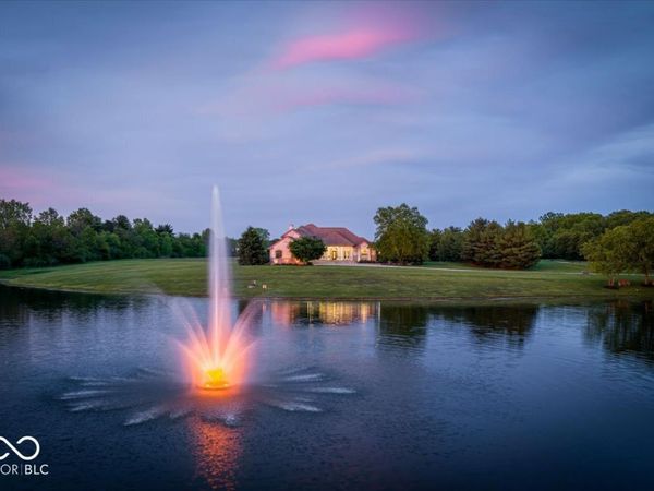 3476 Homestretch Drive , Carmel, IN 46032