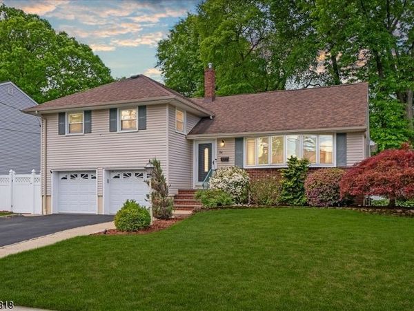 54 Lenhome Dr, Cranford, NJ 07016