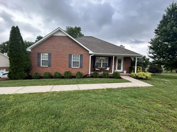 278 Janet Dr, Pleasant View, TN 37146