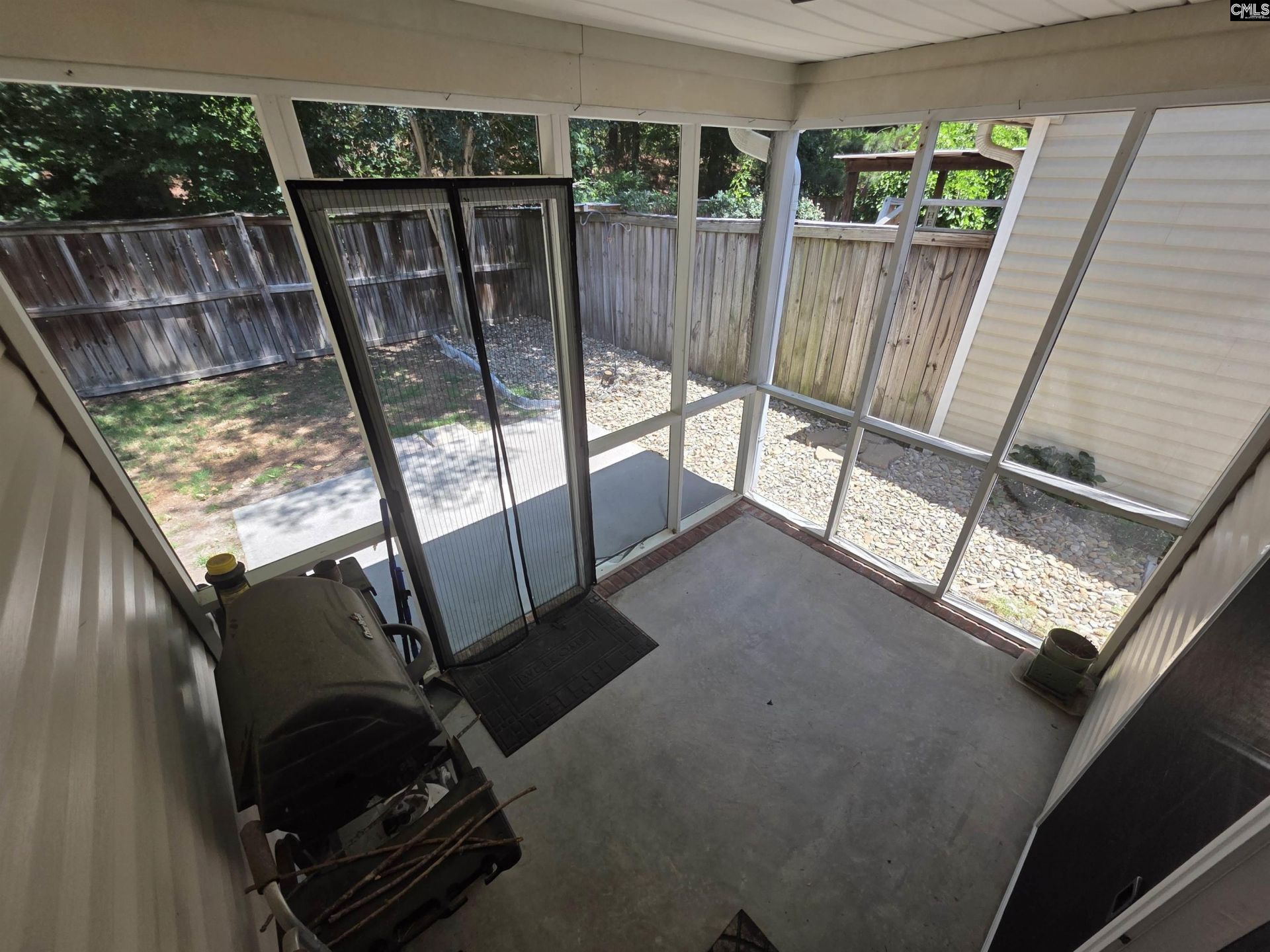 228 Chesterton Drive Photo 24