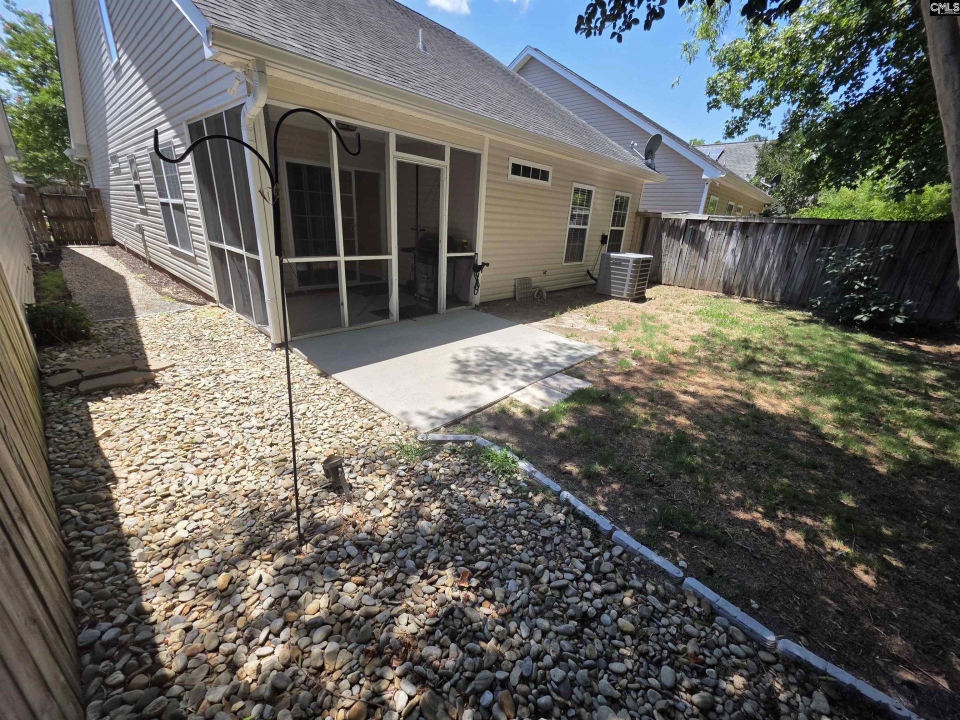 228 Chesterton Drive Photo 26