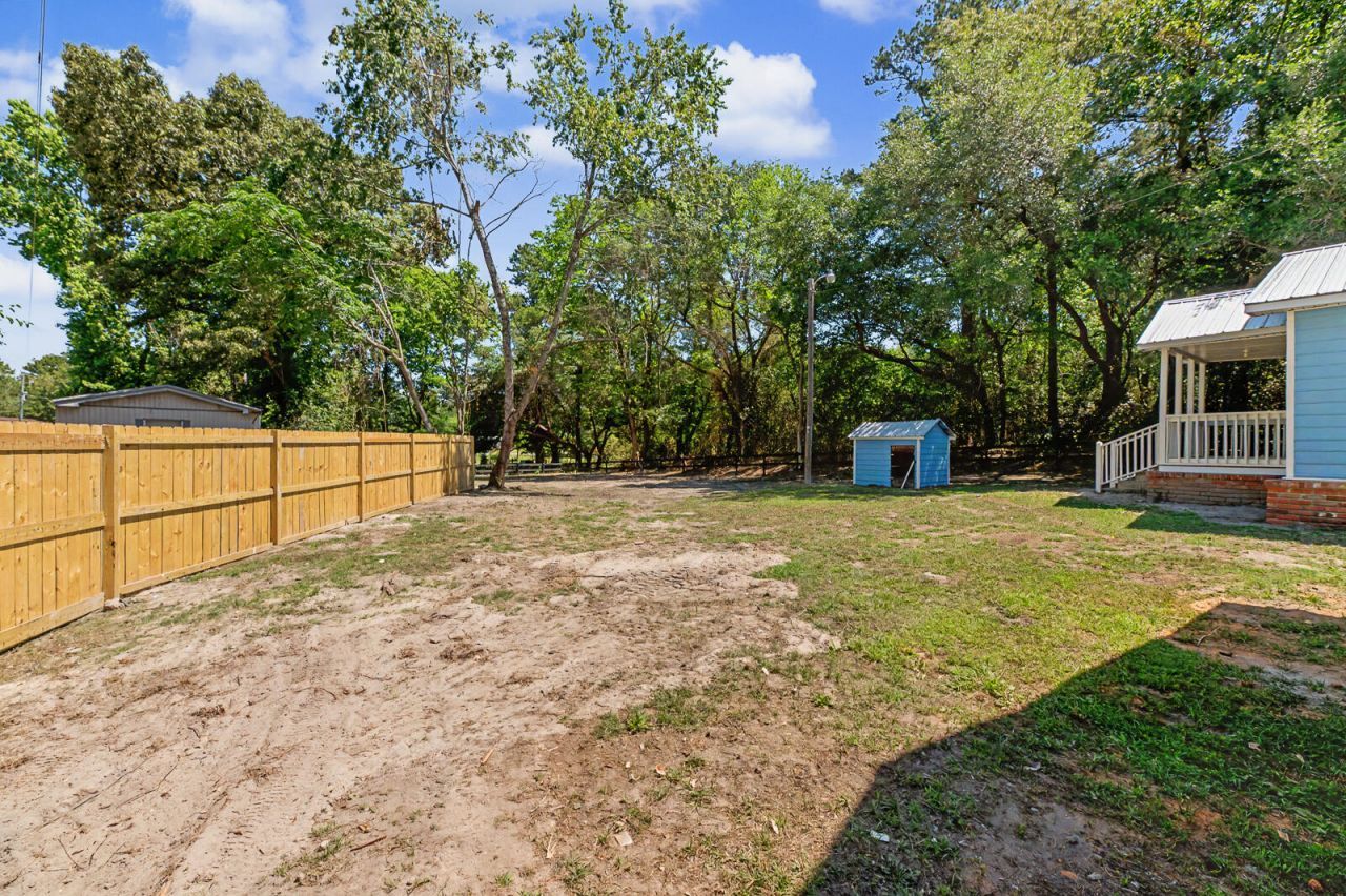 192 Bounty Road Photo 27