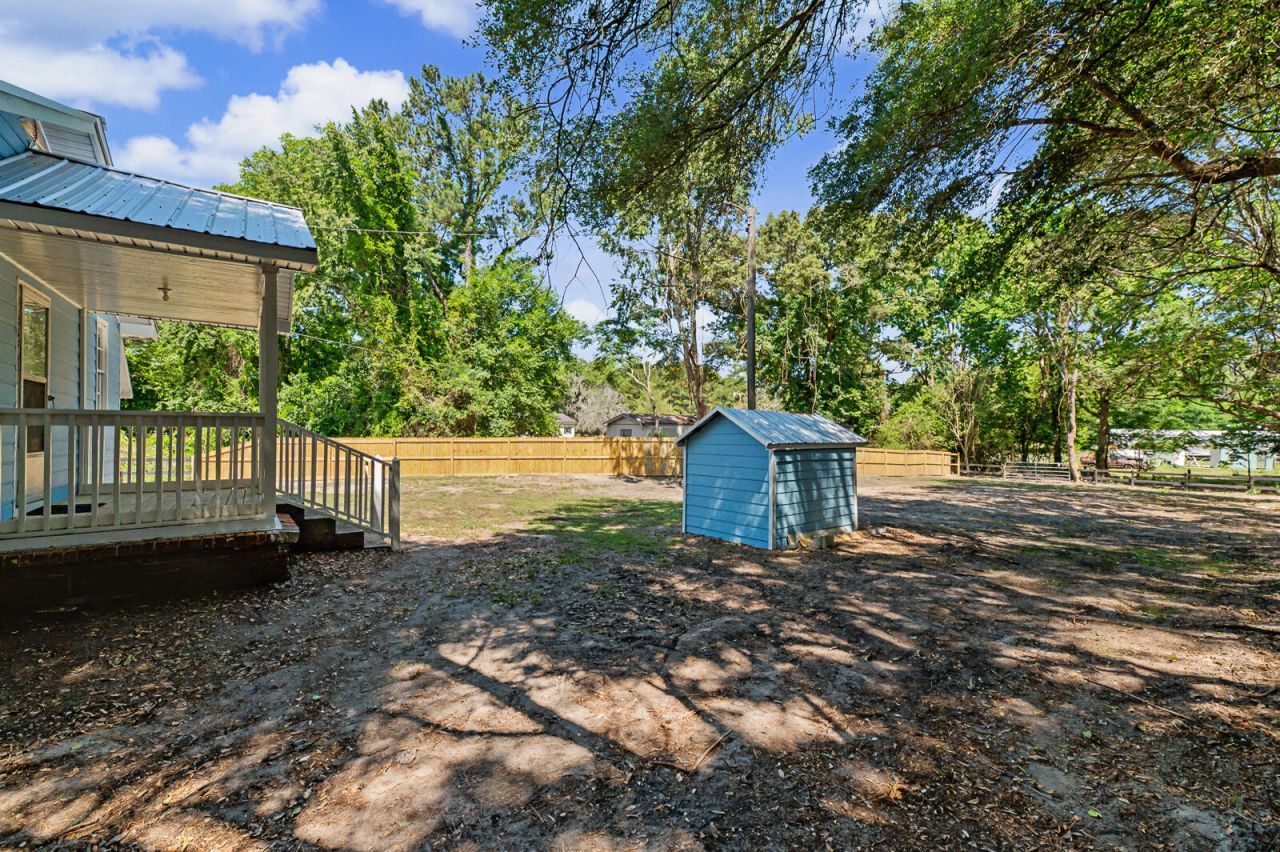 192 Bounty Road Photo 31