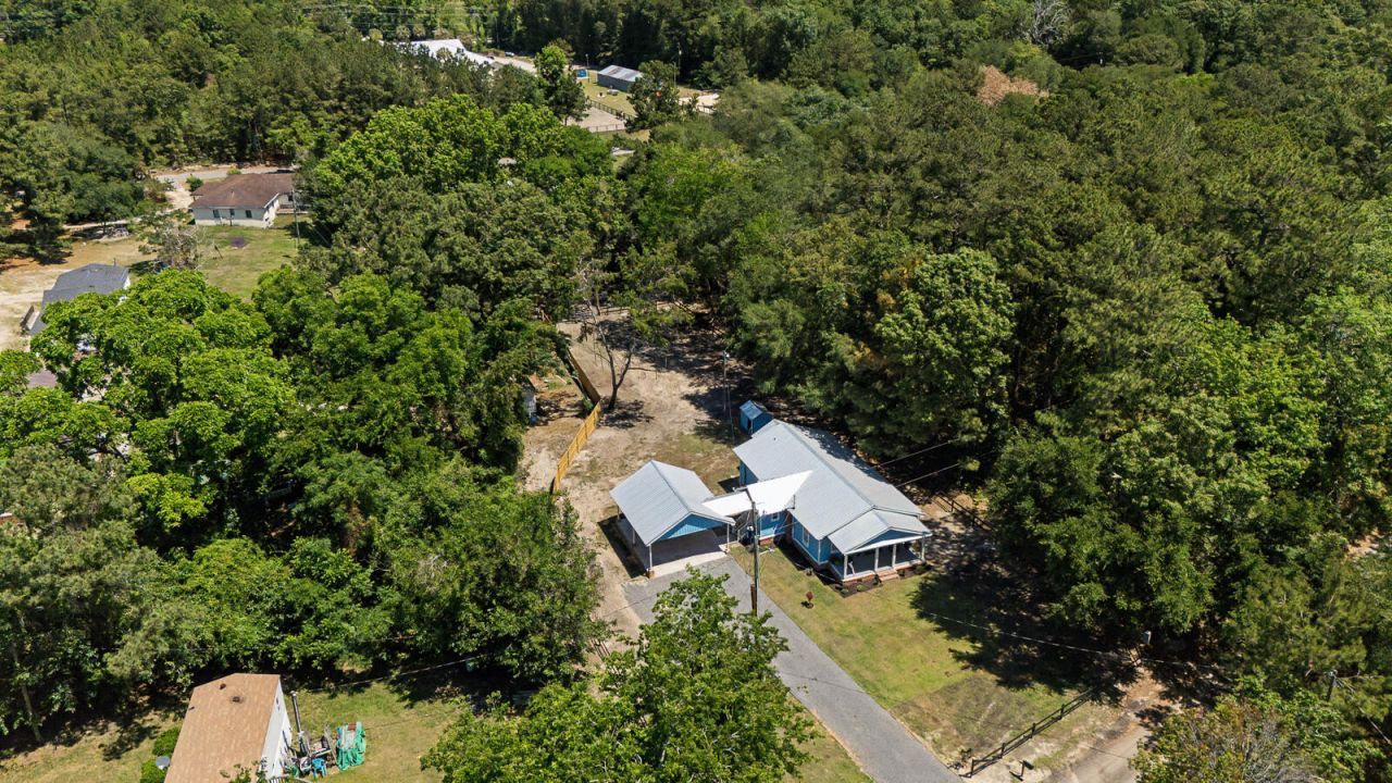 192 Bounty Road Photo 6
