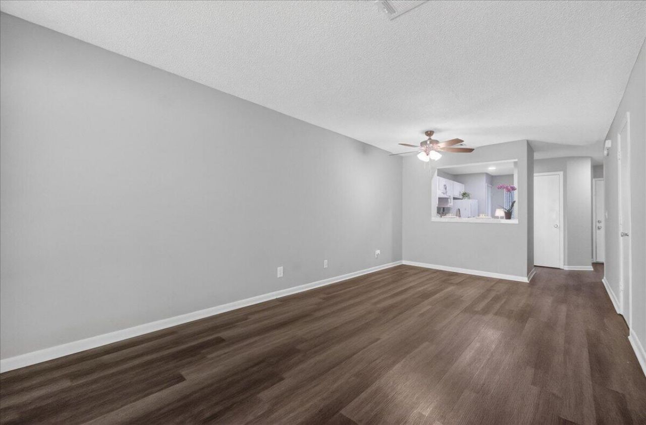 1530 Fort Johnson Road Photo 11