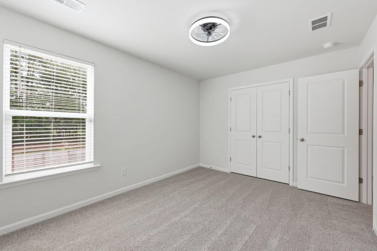 606 Red Mulberry Road Photo 13