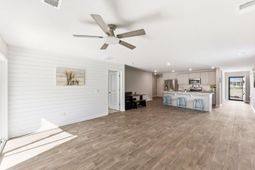 606 Red Mulberry Road photo 4