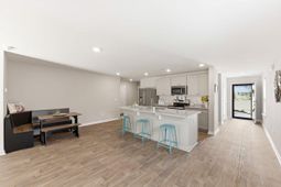 606 Red Mulberry Road photo 4