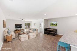 606 Red Mulberry Road photo 4