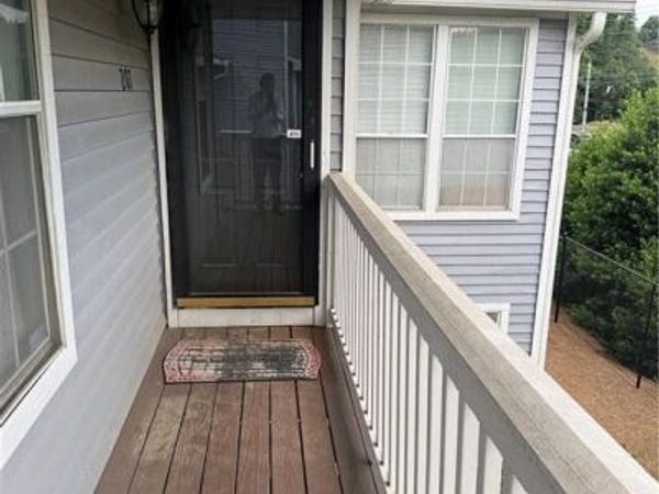 207 Olde Mill Lane , Norcross, GA 30093