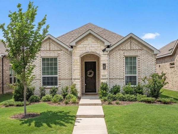 2035 Sherwood Drive, Garland, TX 75041