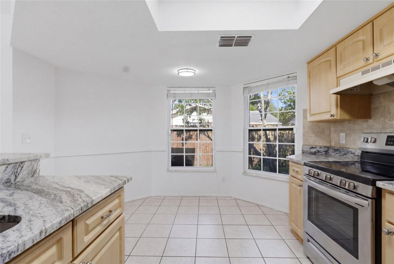 5019 Larch Lane , New Port Richey, FL 34653 Photo