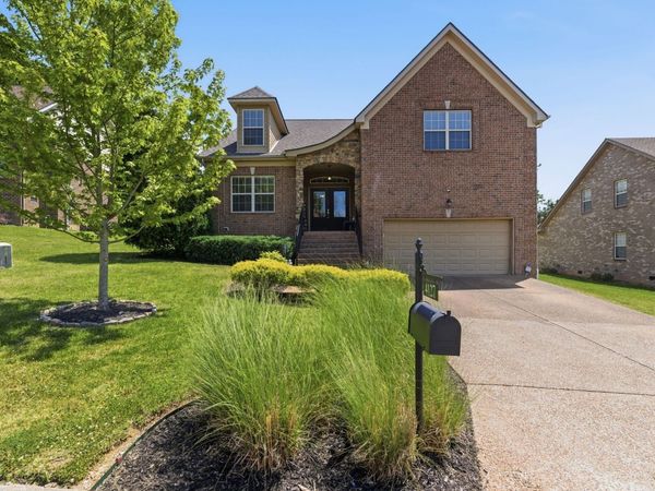 4127 Oakstone Dr , Smyrna, TN 37167