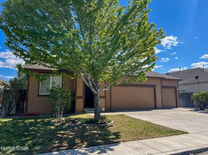 1135 Mountain Rose Drive, Fernley, NV 89408 Photo