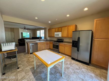 1135 Mountain Rose Drive, Fernley, NV 89408 Photo