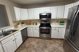 1010 Hamilton Place Circle  photo 4
