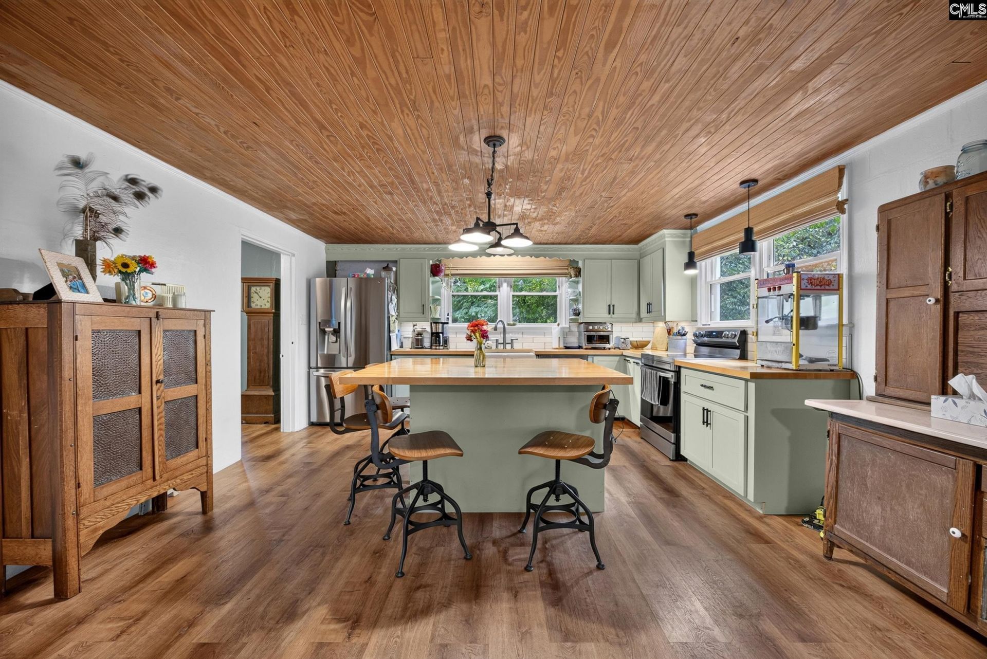 1551 S Lake Drive Photo 38