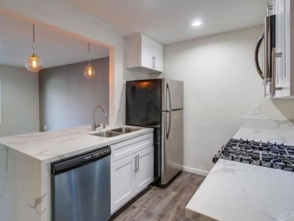 343 Lansing Circle, Unit B, Escondido, CA 92025