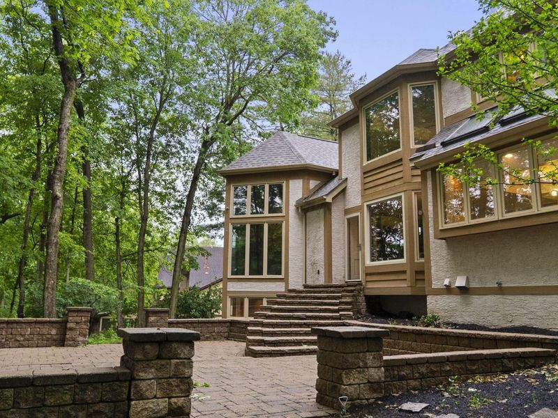 455 Delegate Drive, Columbus, OH 43235 Photo 101