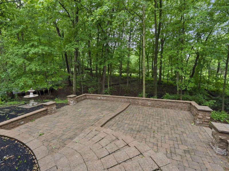 455 Delegate Drive, Columbus, OH 43235 Photo 112