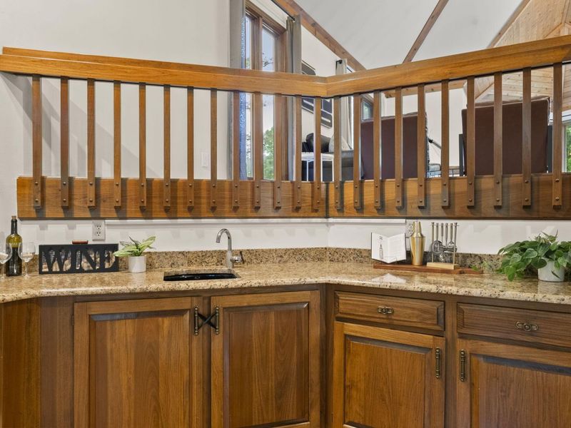 455 Delegate Drive, Columbus, OH 43235 Photo 18