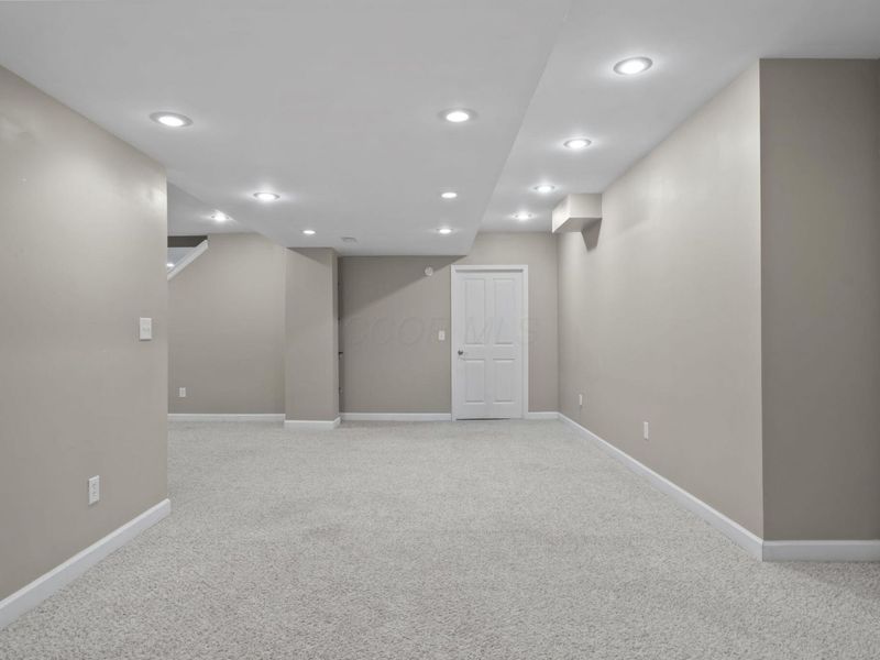 455 Delegate Drive, Columbus, OH 43235 Photo 77