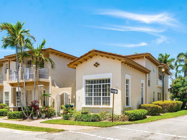 2508 NW 6th Court, Boynton Beach, FL 33426