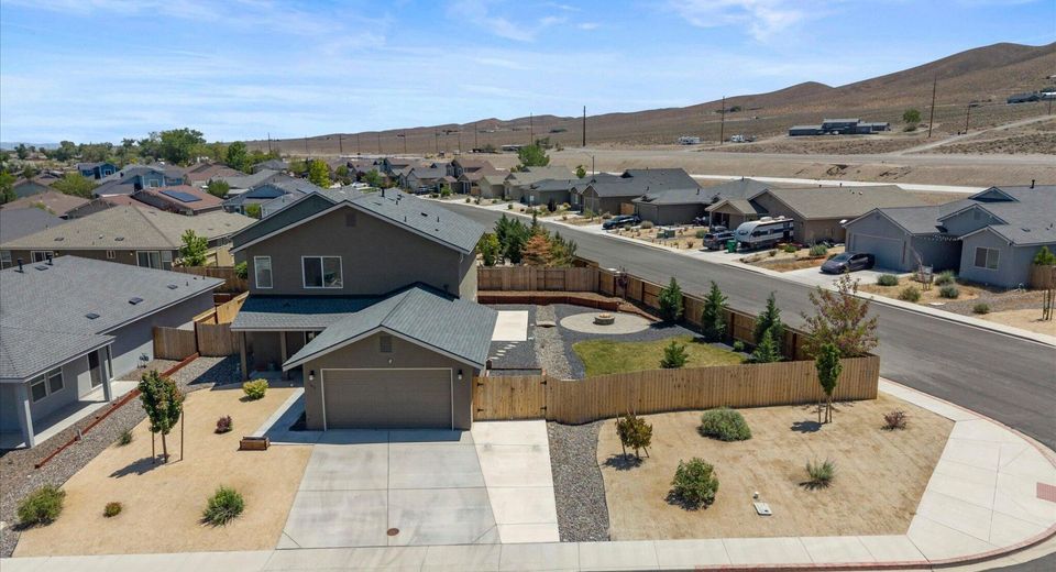765 Garnet Way, Fernley, NV 89408 Photo