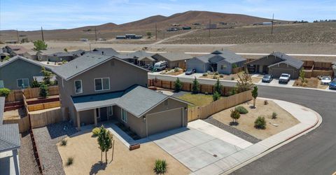 765 Garnet Way, Fernley, NV 89408 Photo