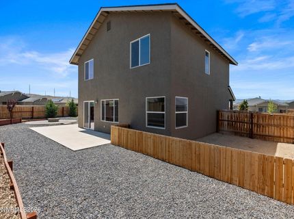 765 Garnet Way, Fernley, NV 89408 Photo