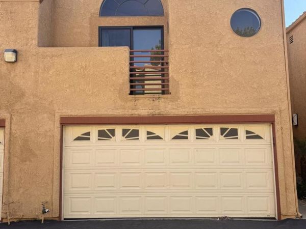 5291 Colodny Drive, Unit 19, Agoura Hills, CA 91301