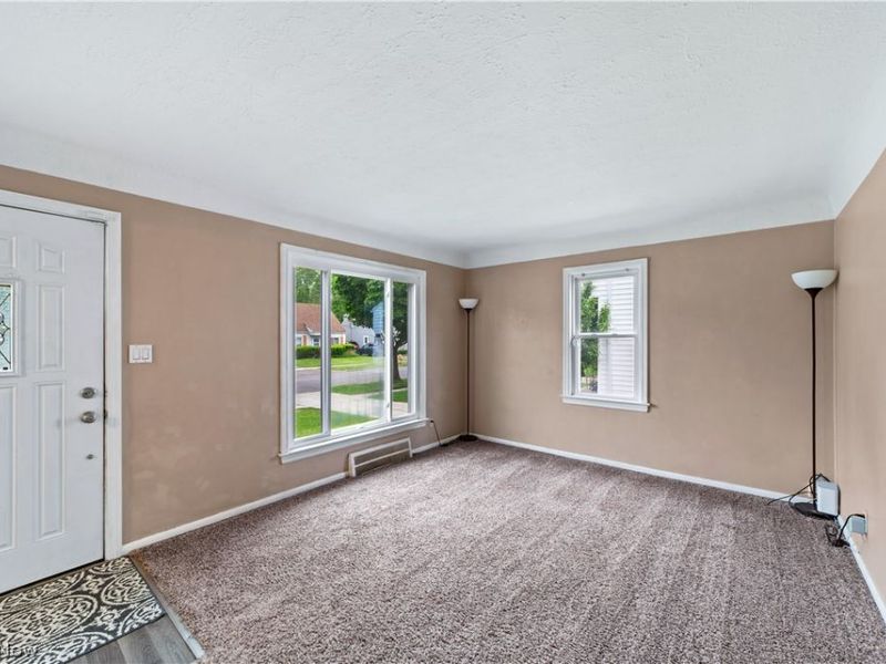 5000 Kenmore Avenue , Parma, OH 44134 Photo 8