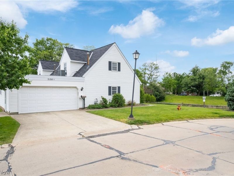 5104 Liberty Lane , Unit A, Willoughby, OH 44094 Photo 18