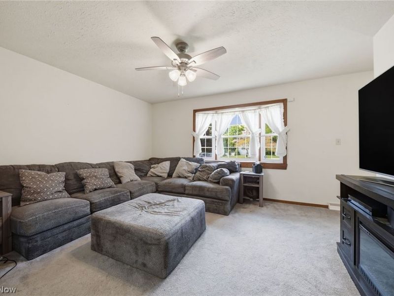1950 Bridgeview Lane , Conneaut, OH 44030 Photo 12
