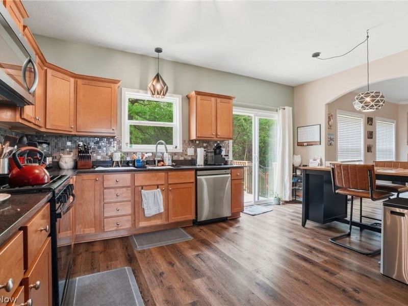 1397 Searay Cove, Painesville, OH 44077 Photo 9
