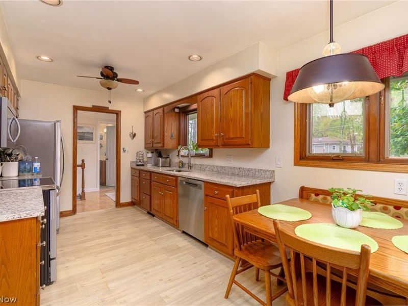 4064 Diana Drive, Broadview Heights, OH 44147 Photo 8