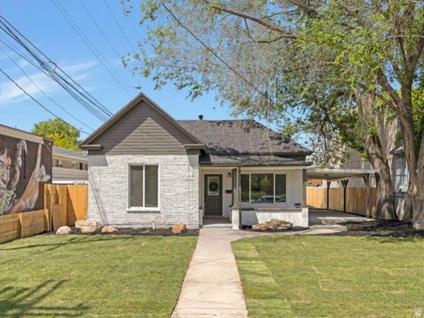 17 E 4800 S, Murray, UT 84107