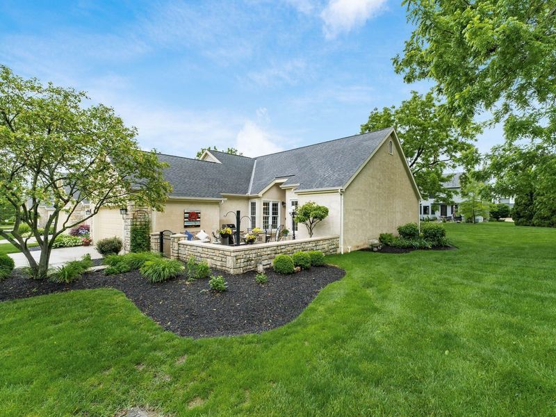 2637 Vililly Circle W, Grove City, OH 43123 Photo 52