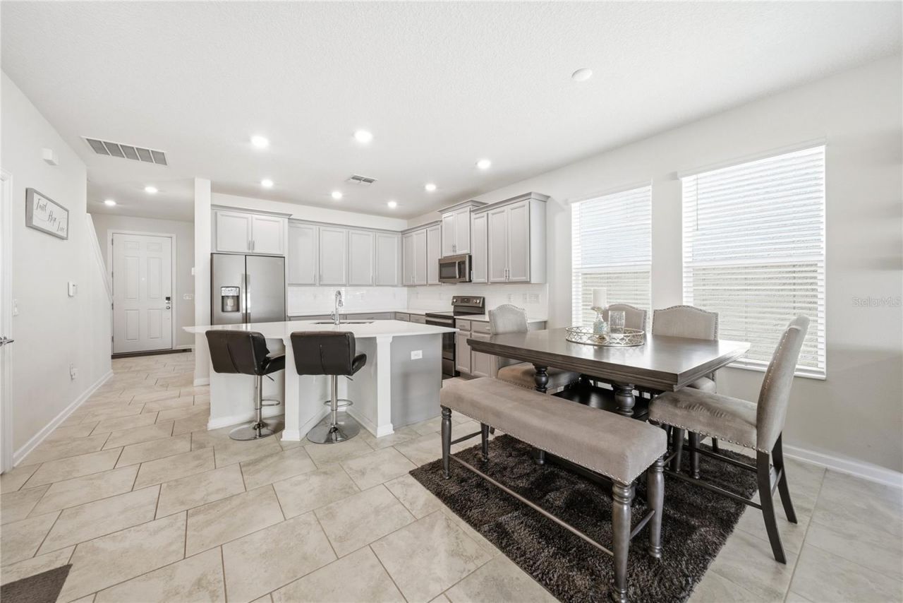 737 Panical Drive , Apopka, FL 32703 Photo