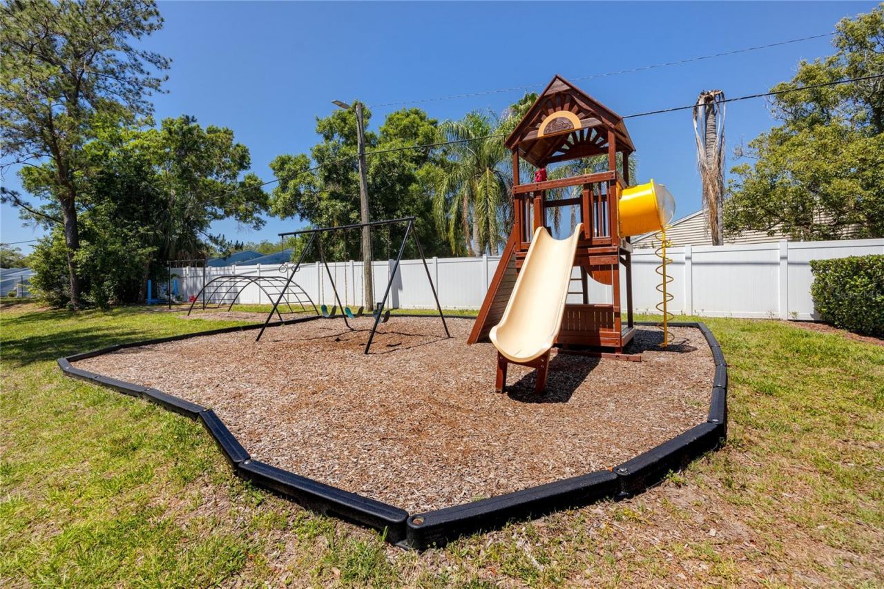 2101 Fox Chase Boulevard , Unit 107, Palm Harbor, FL 34683 Photo
