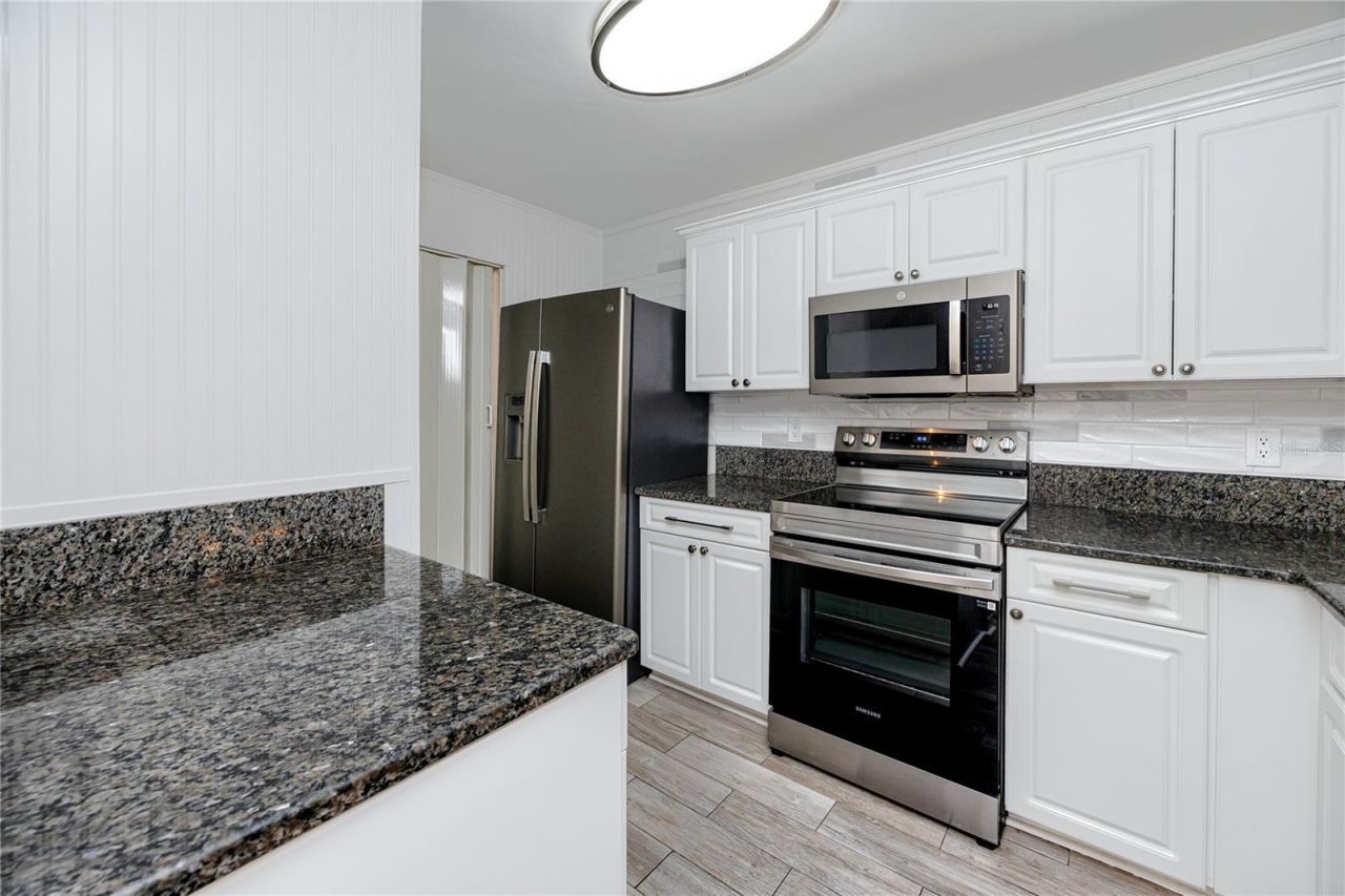 2101 Fox Chase Boulevard , Unit 107, Palm Harbor, FL 34683 Photo